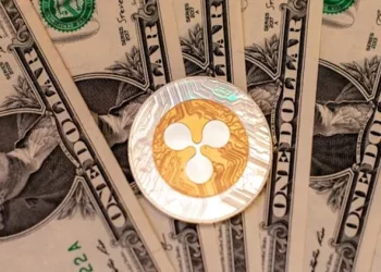 Standard Chartered Predicts XRP Could Hit $12.50 by 2028